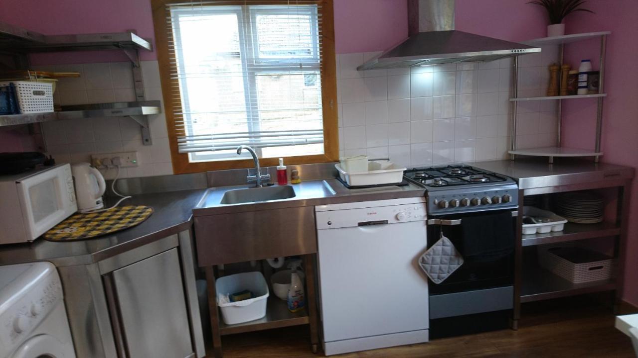 Scotland Paradise Relax Accommodation By Shooting Club Kirriemuir Balintore  Esterno foto